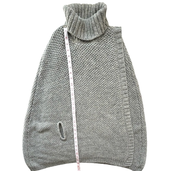 Soft Surroundings Waffle Knit Turtleneck Wool Blend Poncho Gray Missy One Size - Picture 14 of 14